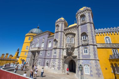 SINTRA, PORTUGAL, 20 Haziran 2016 - Sintra, Portekiz Pena Ulusal Sarayı (Palacio Nacional da Pena).