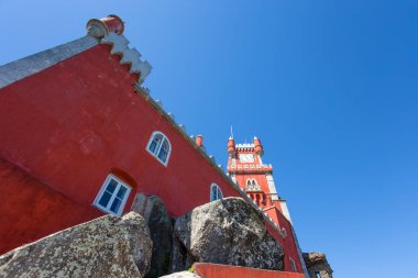 SINTRA, PORTUGAL, 20 Haziran 2016 - Sintra, Portekiz Pena Ulusal Sarayı (Palacio Nacional da Pena).