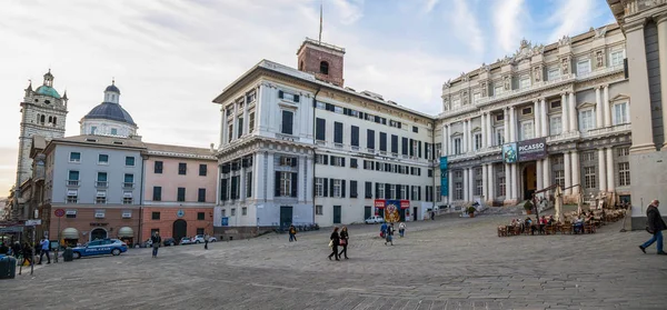 Genua Genova Italien April 2018 Visa Palazzo Ducale Och Kyrkan — Stockfoto