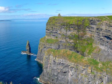 O'Brien'ın kule kayalıklardan Moher, County Clare, İrlanda