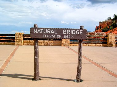 Utah, U.S.A. saygın 16, 2006 - doğal köprü kaya oluşumu Bryce Canyon Milli Parkı, Utah, ABD