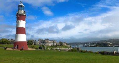 Plymouth, Devon, İngiltere'de 25 Ağustos 2014 - Plymouth. Smeatons Kulesi, Plymouth çapa, İngiltere