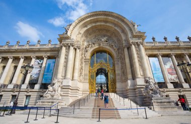 Paris, Fransa, 5 Eylül 2018 - Paris, Fransa'da Petit Palais (küçük Sarayı) giriş