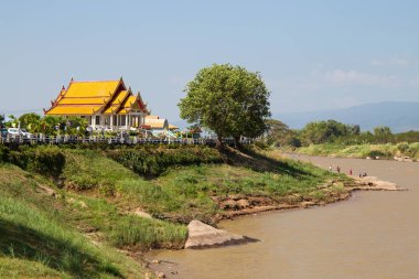 WAT A-Hong Silawas Tapınağı, Mekong Nehri, Tambon Khaisri, Amphoe Bungkan, Nong Khai, Thailand