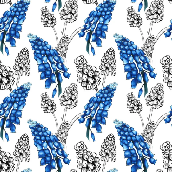 Sömlösa mönster med realistiskt målade akvarell och bläck Muscari blommor. Handritad illustration på vit bakgrund för modern design, Print textil, tyg, omslagspapper — Stockfoto