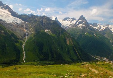 dağ manzaraları Elbrus çevresinde