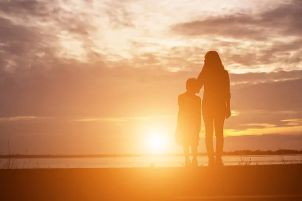 Silhouette Happy Young Girl Child Arms His Loving Mother Hug — Stock Photo, Image