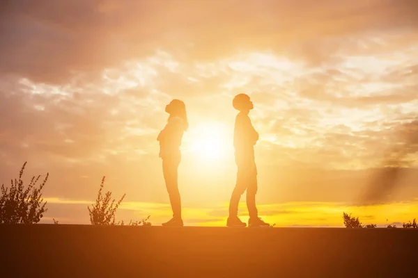 Silhouette Man Woman Holding Hands Each Other Walking Together — Stock Photo, Image
