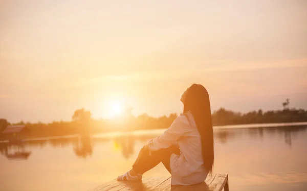 Silhouette Beautiful Girl Nature Summer Sunset — Stock Photo, Image