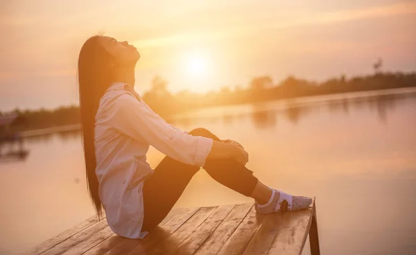 Silhouette Beautiful Girl Nature Summer Sunset — Stock Photo, Image