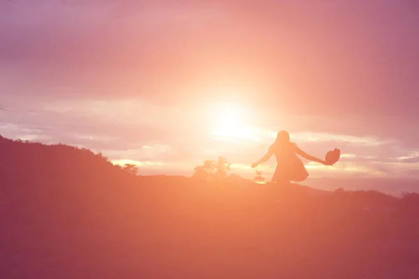 Silhouette Woman Praying Beautiful Sky Background — Stock Photo, Image