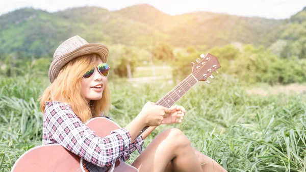 Güneş ışığı altında müzik 