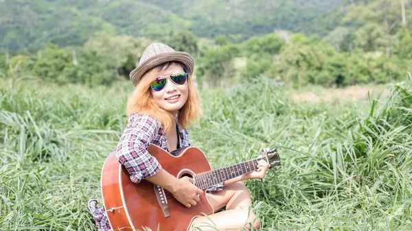 Güneş ışığı altında müzik 