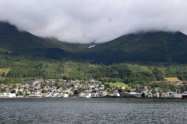 Güzel bir şehir Orsta Norveç ' in resmi devlet daha fazla og Romsdal