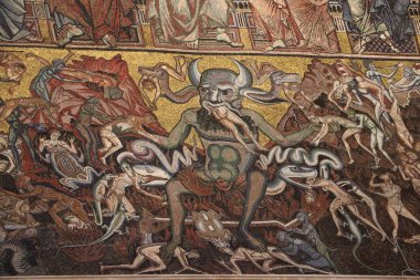 Floransa, İtalya juli 2014 dini semboller bir kilisede tavan