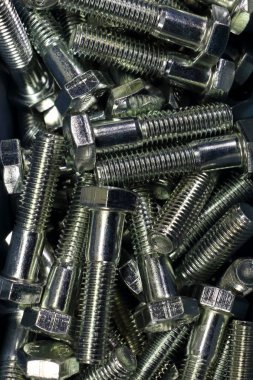 Cıvata mekanik kullanım için bir kutu içinde