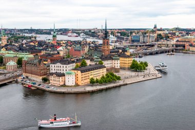 İsveç'te Stockholm güzel müzeler ve güzel binalar ile İskandinavya'da turistik bir cazibe 