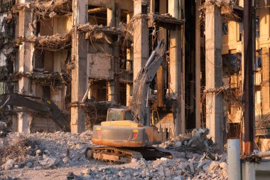 Hidrolik ekskavatör bina sökme