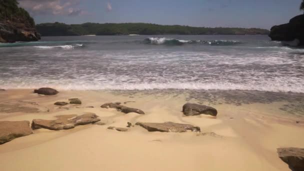 Paradise Beach zonder mensen in Secret Lagoon — Stockvideo