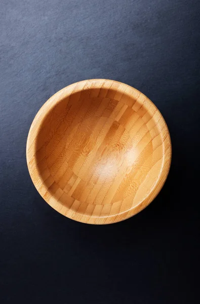 Top View Empty Wooden Bowl Black Table — Stock Photo, Image