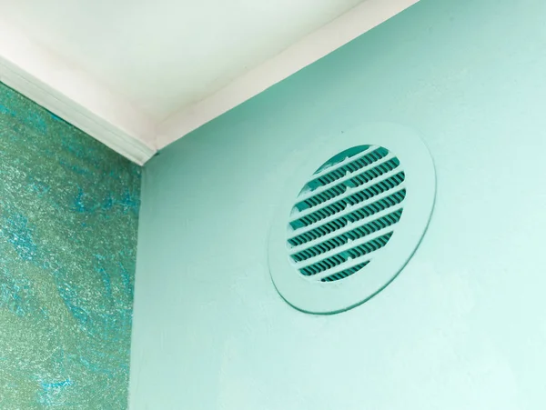 Cercle Fenêtre Ventilation Sur Mur Vert Système Aération Pour Cavité — Photo