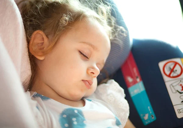 Bebê Loiro Bonito Dormindo Assento Carro Bebê Conceito Segurança — Fotografia de Stock