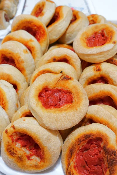 Grupo Pizzas Pequeñas Con Tomate —  Fotos de Stock