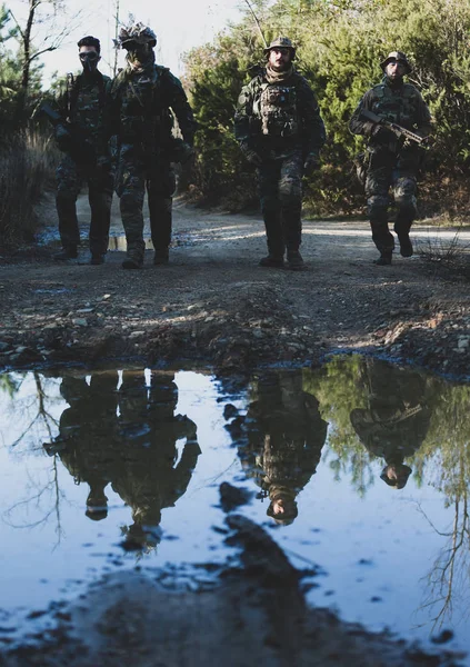 Airsoft askeri oyunu — Stok fotoğraf