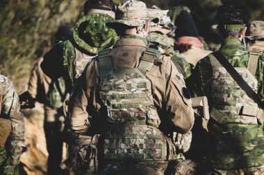 Airsoft askeri oyunu