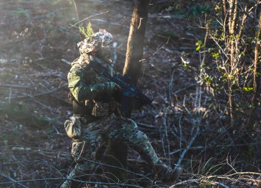 Airsoft askeri oyunu