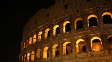 gece Kolezyum, Roma, İtalya.