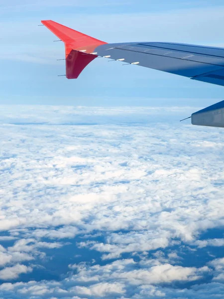 Vliegen Reizen Zicht Vanuit Vliegtuigraam Vleugel — Stockfoto