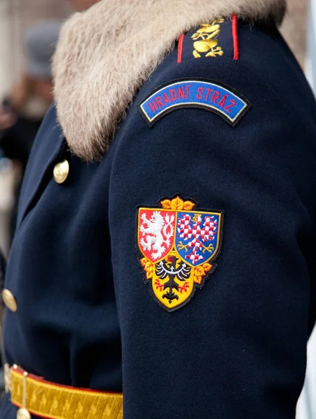 프라하성 경비대 있는흐 라드니스 츠입니다 라드니 라츠는 대통령을 보호하는 군인이다 — 스톡 사진