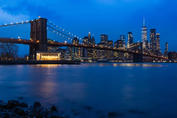 Бруклинский Мост Центре Манхэттена Закате Нью Йорка — стоковое фото