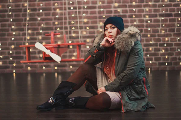 şapkalı serin güzel kızıl saçlı kız 