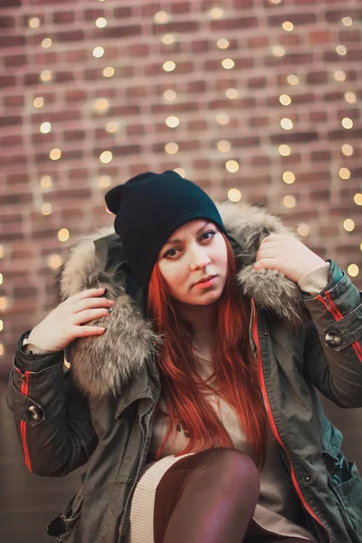 şapkalı serin güzel kızıl saçlı kız 