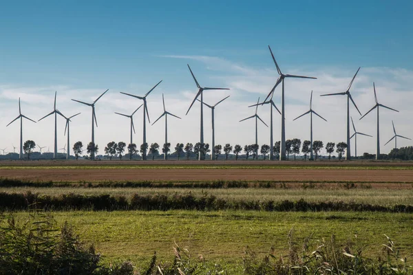 Windturbines Groene Weide Schone Hernieuwbare Energie — Stockfoto
