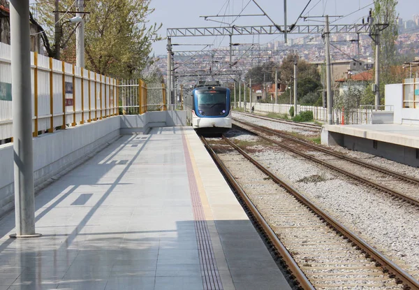 Kentsel Tren İstasyonu Izmir, perspektif çekim