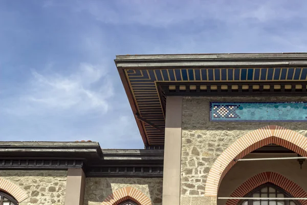 ภาพล างของอาคารโครงสร างประด สวยงามเก — ภาพถ่ายสต็อก