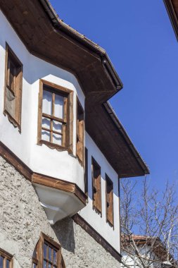 Safranbolu 'da cephe ahşap pencere eski evin dikey çekim