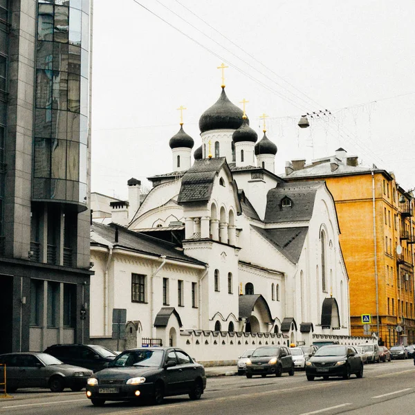 Iglesia de estilo ruso en San Petersburgo — Foto de Stock