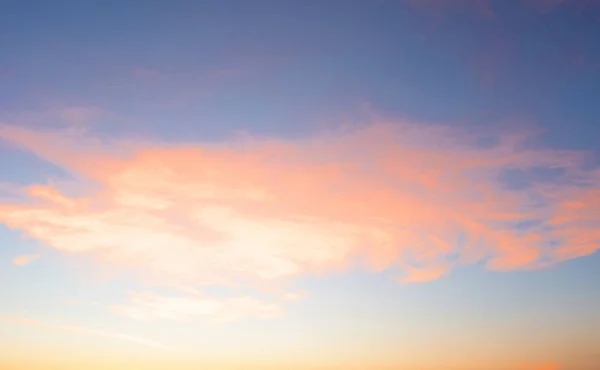 Contexto Conceito Céu Colorido Pôr Sol Dramático Com Céu Cor — Fotografia de Stock