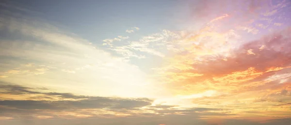 Fondo Del Concepto Cielo Colorido Puesta Sol Dramática Con Cielo — Foto de Stock