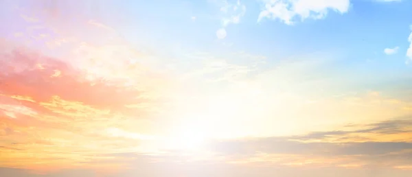 Tło Kolorowe Koncepcja Nieba Dramatyczny Zachód Słońca Zmierzchem Kolor Nieba — Zdjęcie stockowe