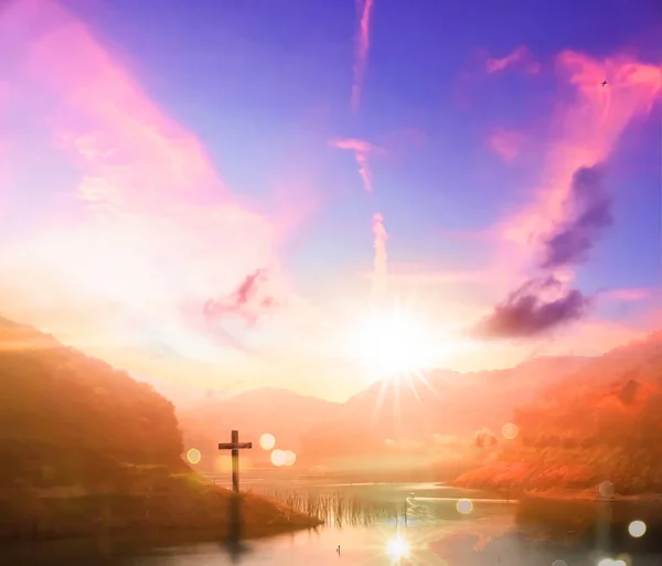 Ανάσταση Έννοια Σταύρωση Του Ιησού Χριστού Σταυρός Στο Ηλιοβασίλεμα — Φωτογραφία Αρχείου