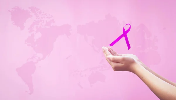 Concepto Del Día Mundial Del Cáncer Mapa Del Mundo Rosa — Foto de Stock