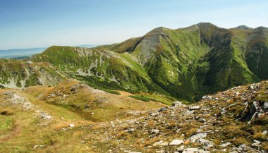 Güzel dağ panorama Batı Tatras üzerinden. Zapadni Tatry. Rohace. Slovakya. Hiking.