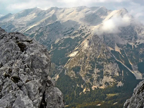 Montanhas Nuvens Slovenia — Fotografia de Stock