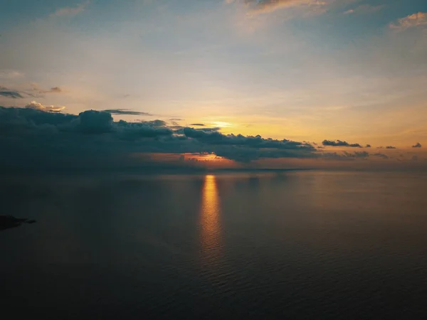 Hermoso Atardecer Desde Playa Con Dron — Foto de Stock