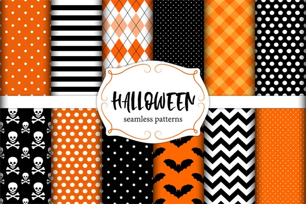 Söt uppsättning Halloween sömlös geometriska mönster i traditionella färger — Stock vektor